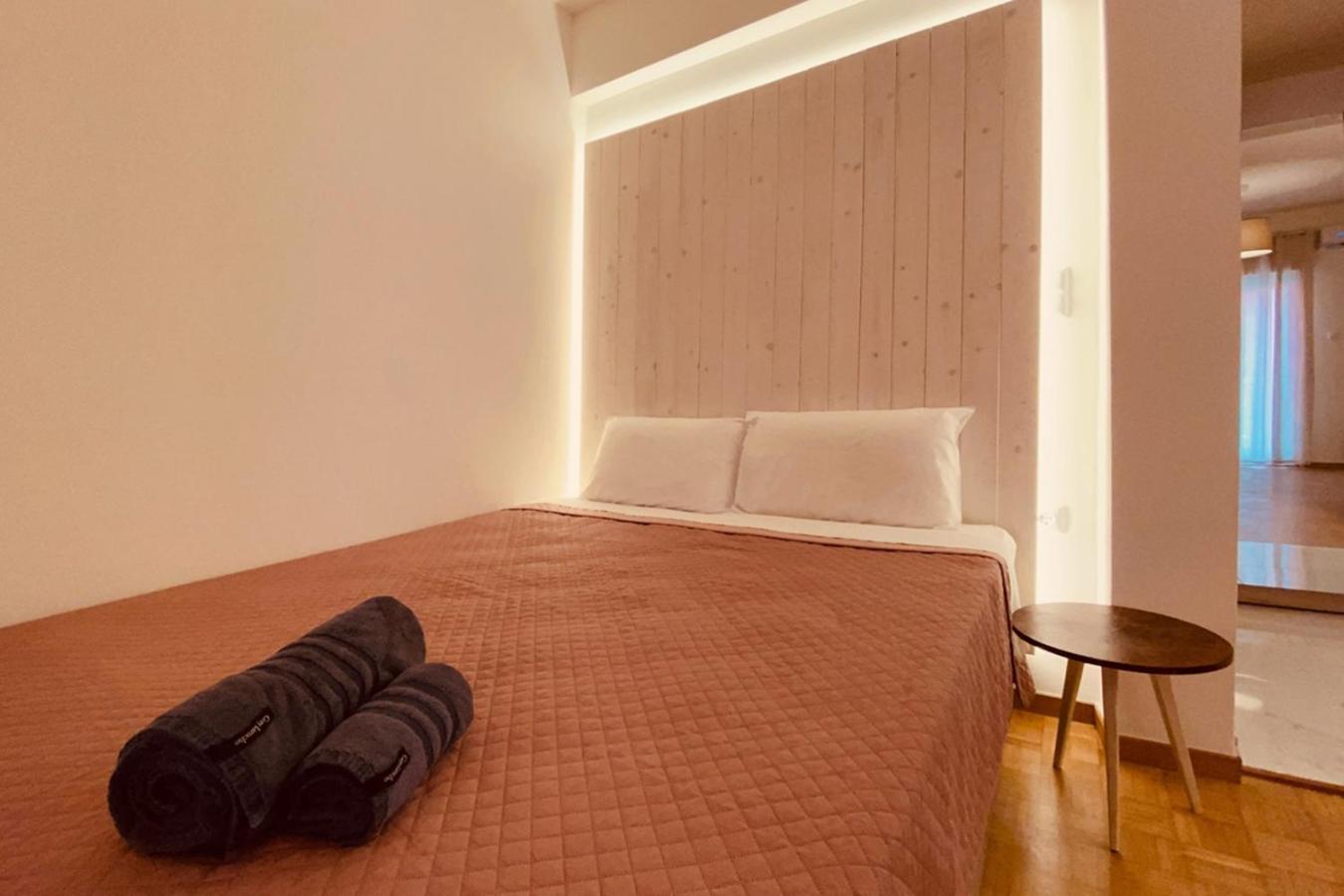Downtown Opalio Apartment *